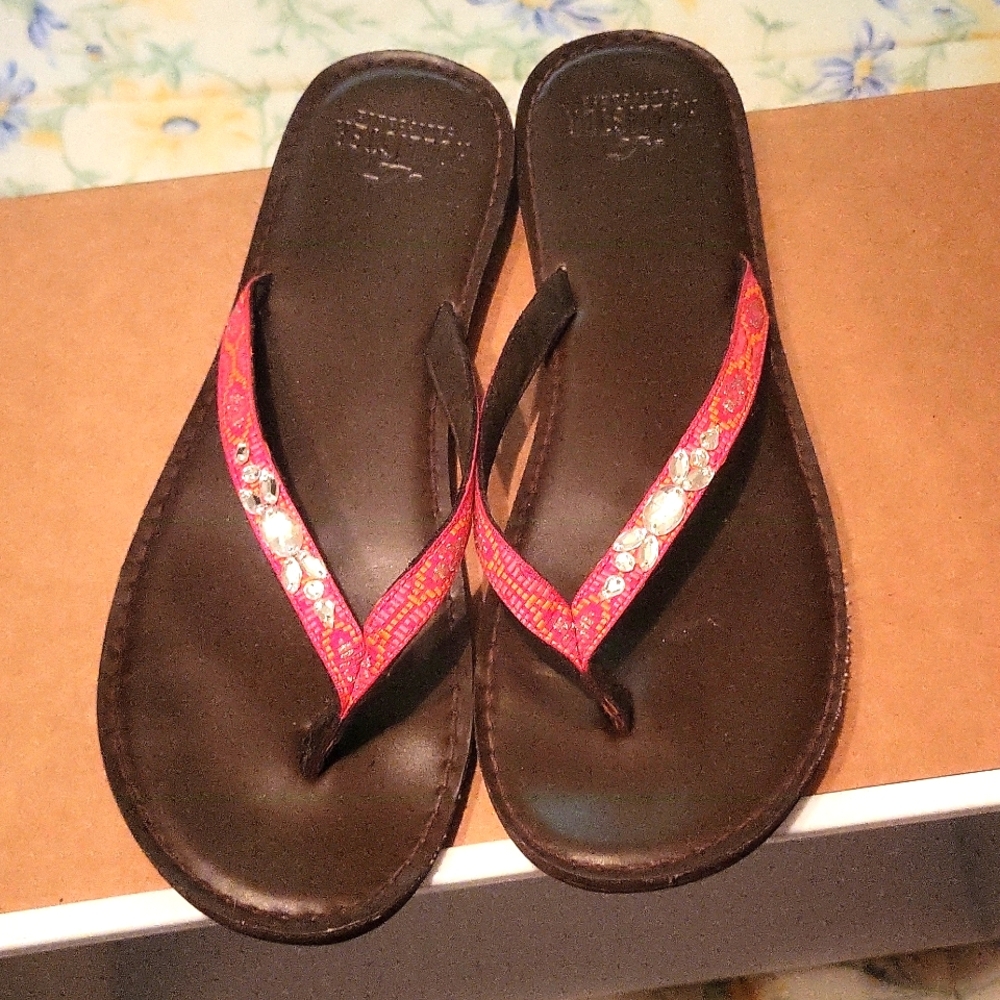 HOLLISTER SANDALS SZ 8 - Picture 1 of 5